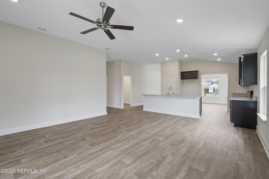 Spacious, unfurnished interior of a new home in Shadow Crest at Rolling Hills, Green Cove Springs (Image 19). Spacious, unfurnished interior of a new home in Shadow Crest at Rolling Hills, Green Cove Springs (Image 19).