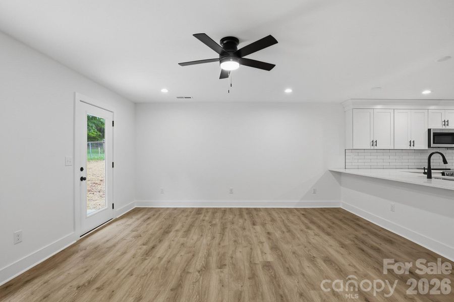 Spacious, unfurnished interior of a new home in , Statesville (Image 14).