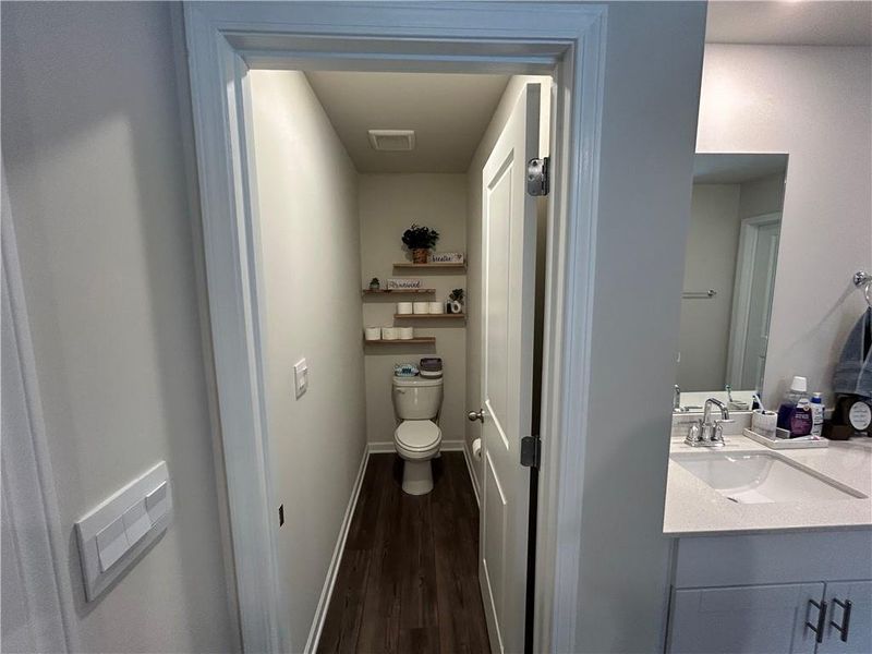 Image 36 of a home in .