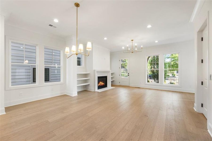 Spacious, unfurnished interior of a new home in , Alpharetta (Image 32).