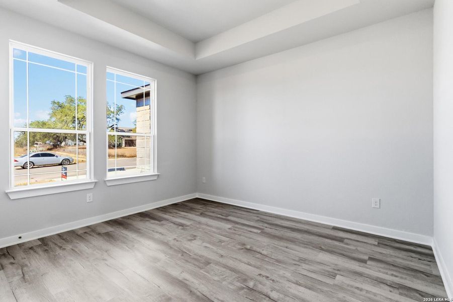 Spacious, unfurnished interior of a new home in Lonesome Dove, San Antonio (Image 24).