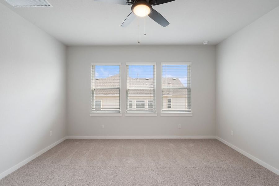 Spacious, unfurnished interior of a new home in Union Collection at Park Central, Georgetown (Image 36).