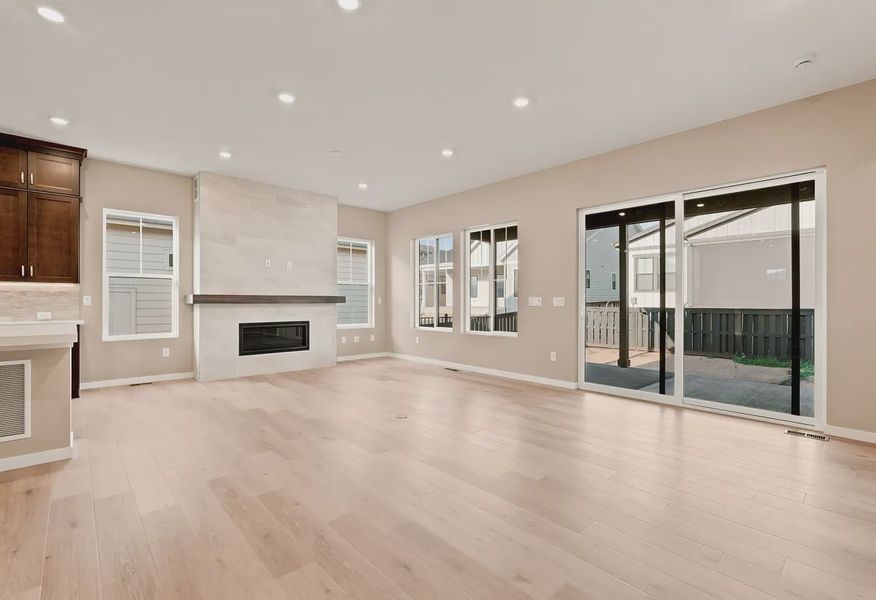 Homesite 68 Great Room + Dining - 5 of 16 Homesite 68 Great Room + Dining - 5 of 16
