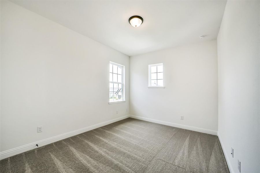 Spacious, unfurnished interior of a new home in Sienna 40', Missouri City (Image 34). Spacious, unfurnished interior of a new home in Sienna 40', Missouri City (Image 34).