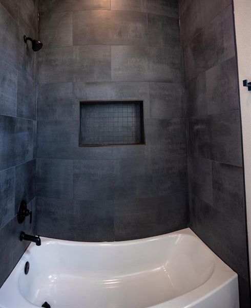 Close-up of interior finishes inside a home in , Celeste (Image 16).