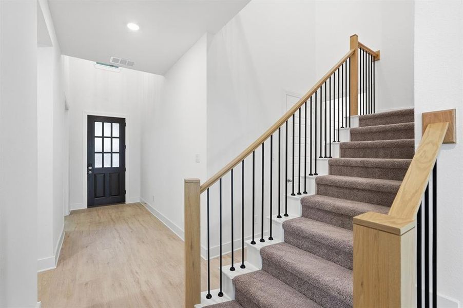 Spacious, unfurnished interior of a new home in Devonshire, Forney (Image 28).