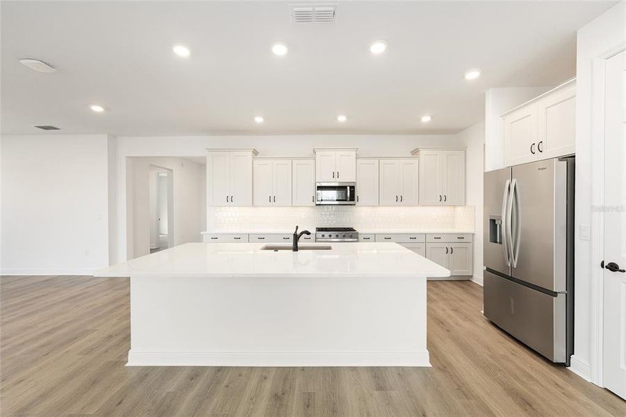 Furnished interior view inside a new home in , Ocala (Image 9).
