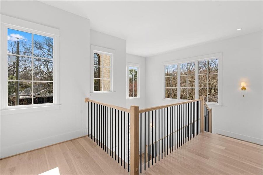 Spacious, unfurnished interior of a new home in , Atlanta (Image 41).