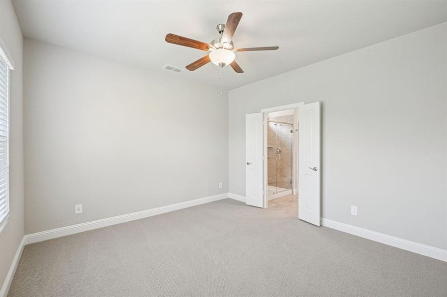 Photo is not of the actual home, but is an inspirational photo of builder’s model home and may depict options, furnishings, and/or decorator features that are not included. Photo is not of the actual home, but is an inspirational photo of builder’s model home and may depict options, furnishings, and/or decorator features that are not included.