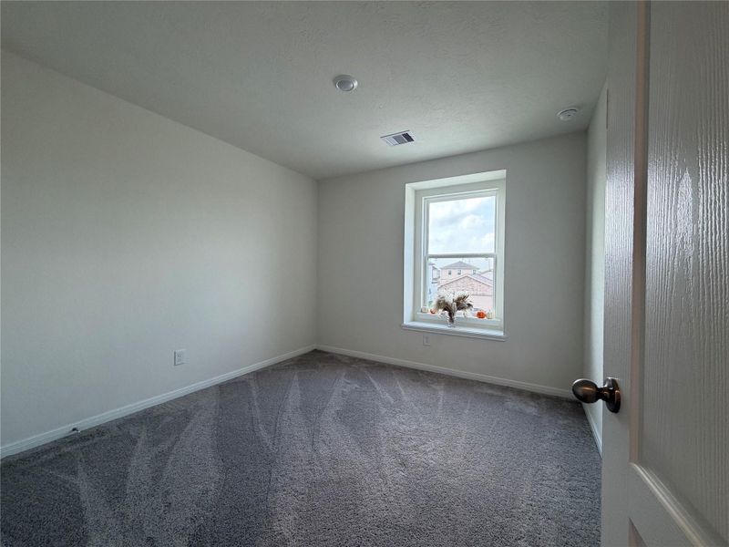 Spacious, unfurnished interior of a new home in , Katy (Image 22).