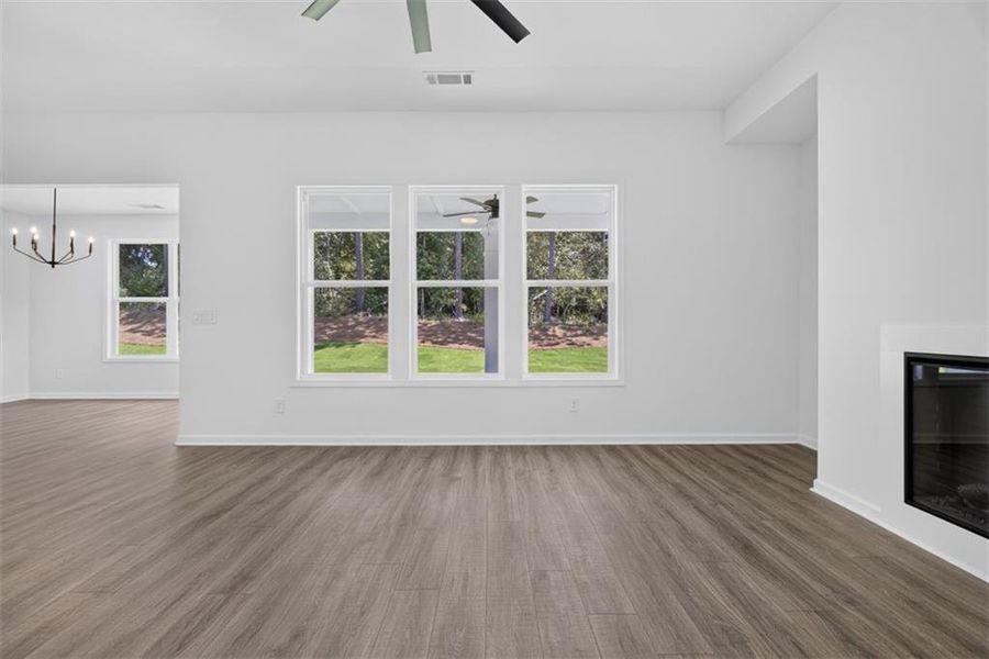 Spacious, unfurnished interior of a new home in , Athens (Image 46).
