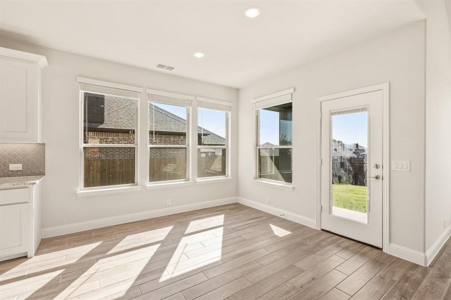 Spacious, unfurnished interior of a new home in The Grove, Midlothian (Image 40). Spacious, unfurnished interior of a new home in The Grove, Midlothian (Image 40).