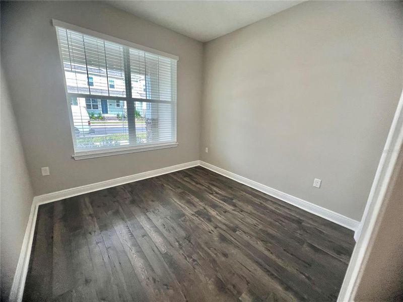 Spacious, unfurnished interior of a new home in , Winter Garden (Image 27).