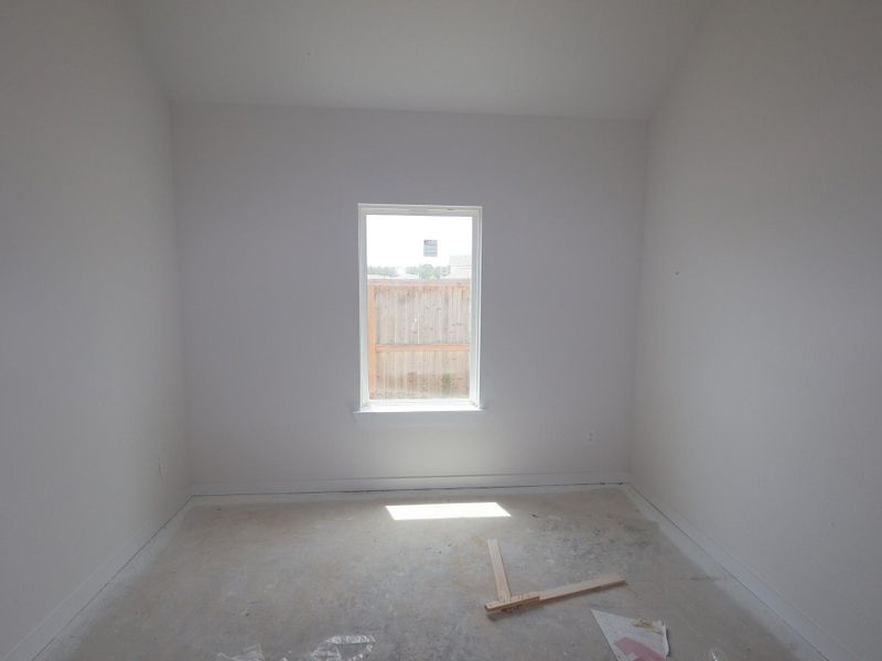 Spacious, unfurnished interior of a new home in Pinewood at Grand Texas, New Caney (Image 8).