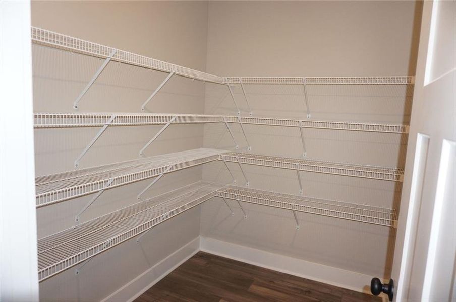 Spacious, unfurnished interior of a new home in , Dallas (Image 24).
