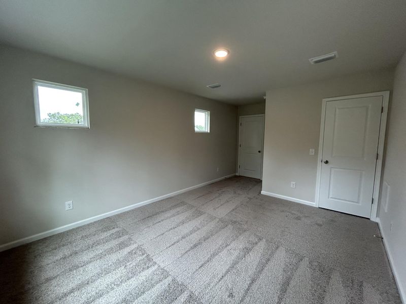 Spacious, unfurnished interior of a new home in Hammock Walk at Nexton, Summerville (Image 30). Spacious, unfurnished interior of a new home in Hammock Walk at Nexton, Summerville (Image 30).