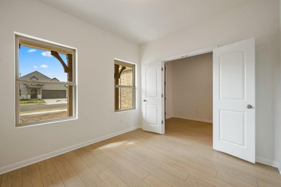 Spacious, unfurnished interior of a new home in The Colony, Bastrop (Image 29). Spacious, unfurnished interior of a new home in The Colony, Bastrop (Image 29).
