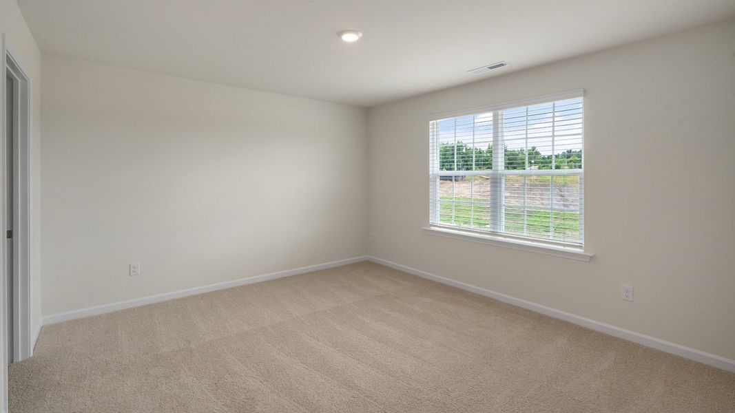 Spacious, unfurnished interior of a new home in Aspen Place, Thomasville (Image 18).