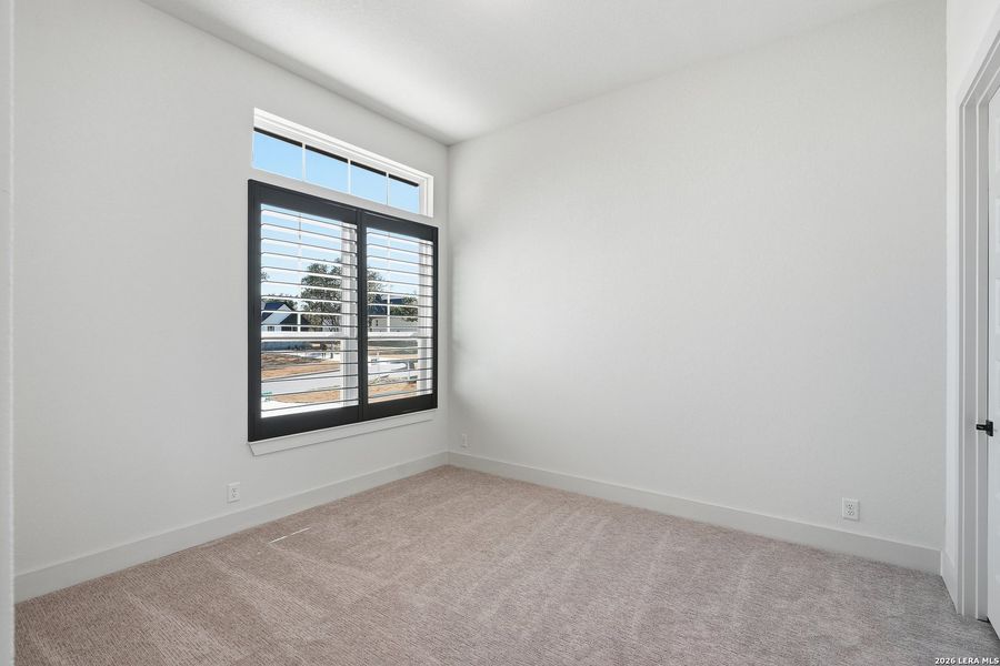 Spacious, unfurnished interior of a new home in Heimer Estates at Garden Ridge, San Antonio (Image 25).