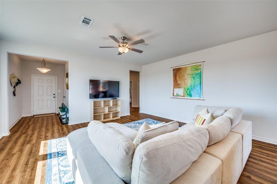 Furnished interior view inside a new home in , Gunter (Image 8).