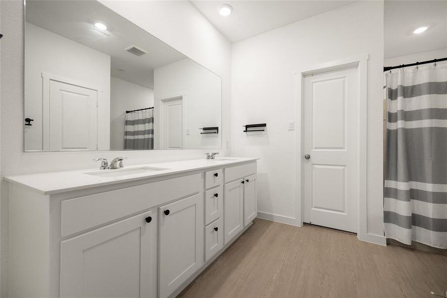 Furnished interior view inside a new home in Mobberly Farms, Pilot Point (Image 23).