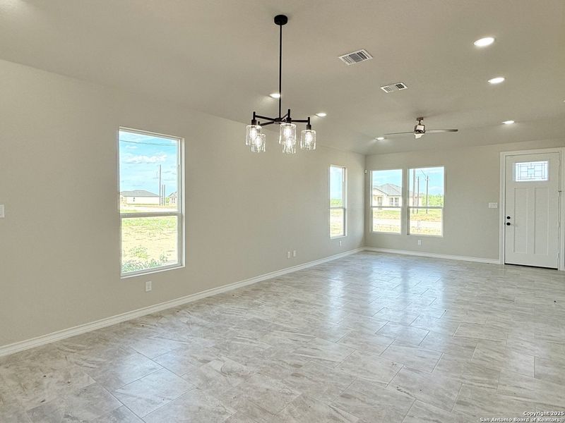 Spacious, unfurnished interior of a new home in , La Vernia (Image 17). Spacious, unfurnished interior of a new home in , La Vernia (Image 17).