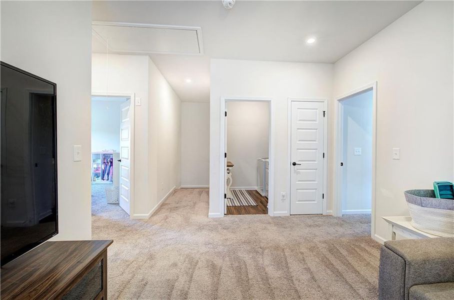 Spacious, unfurnished interior of a new home in , Cartersville (Image 20).