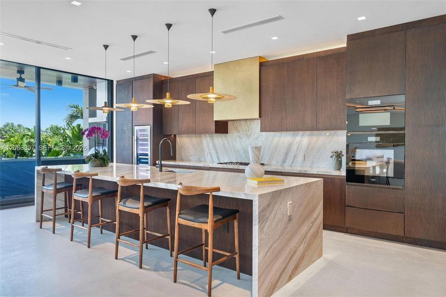 Community amenities in , Miami Beach (Image 41).