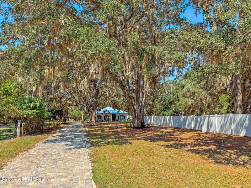 Image 37 of a home in . Image 37 of a home in .