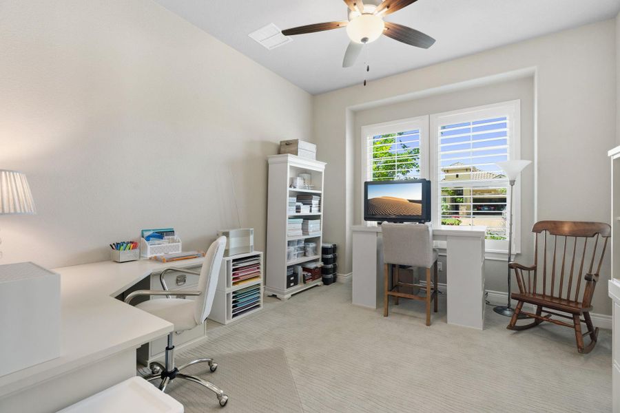 Large windows and neutral finishes create bright, welcoming guest spaces. Large windows and neutral finishes create bright, welcoming guest spaces.