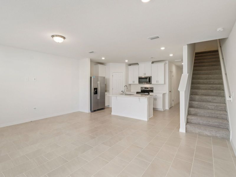 Spacious, unfurnished interior of a new home in Cagan Crossings West, Clermont (Image 9). Spacious, unfurnished interior of a new home in Cagan Crossings West, Clermont (Image 9).