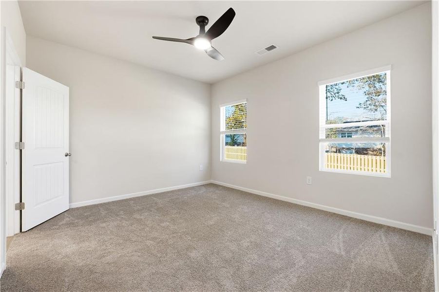 Spacious, unfurnished interior of a new home in Carolina, Palmetto (Image 15).