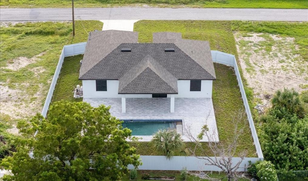 Image 37 of a home in . Image 37 of a home in .