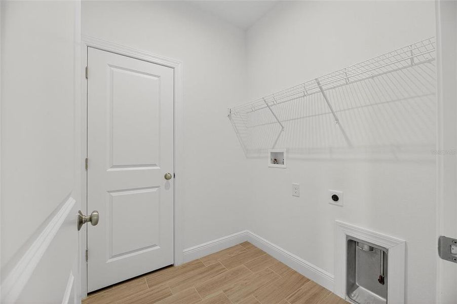 Image 36 of a home in Waterset.