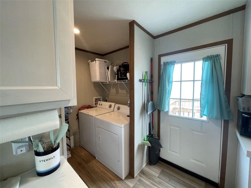 Furnished interior view inside a new home in , Tomball (Image 28).