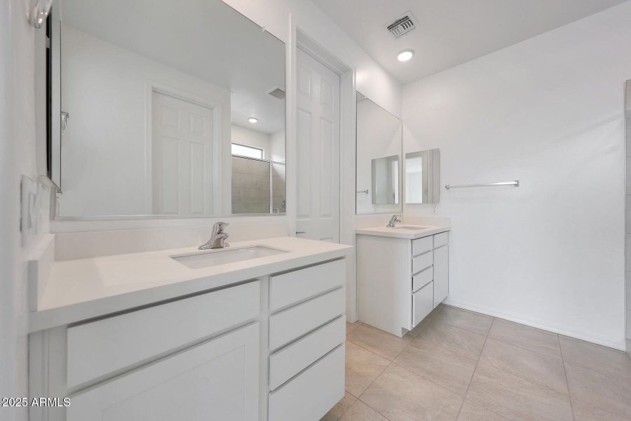 PHX_Landmarke_Lot 1067_Aqua_793_Ownersba PHX_Landmarke_Lot 1067_Aqua_793_Ownersba