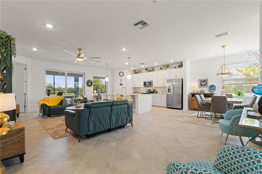 Furnished interior view inside a new home in , Punta Gorda (Image 10).