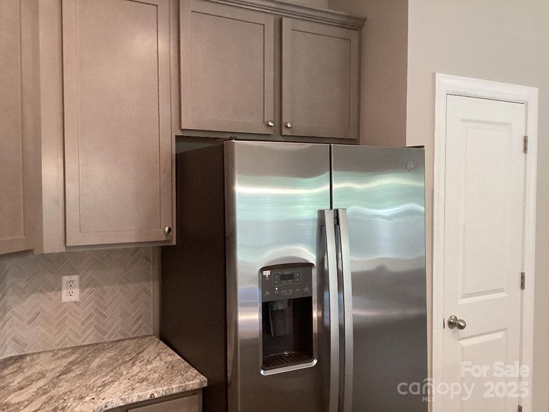 Furnished interior view inside a new home in , Harrisburg (Image 6).