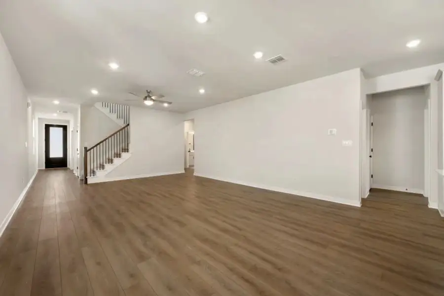 Family Room & Dining Area