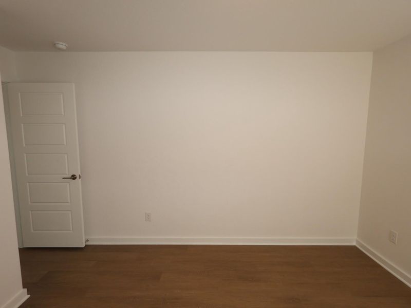 Spacious, unfurnished interior of a new home in Summerview, Fulshear (Image 22). Spacious, unfurnished interior of a new home in Summerview, Fulshear (Image 22).