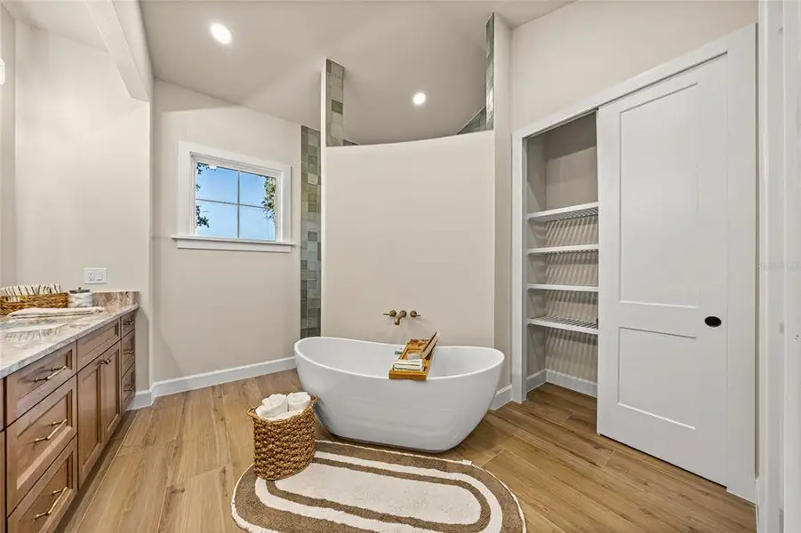 Furnished interior view inside a new home in , Ocala (Image 10).