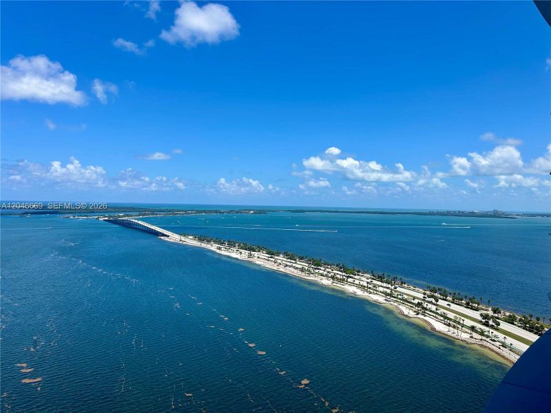 Natural landscape and outdoor views near in Miami (Image 12). Natural landscape and outdoor views near in Miami (Image 12).