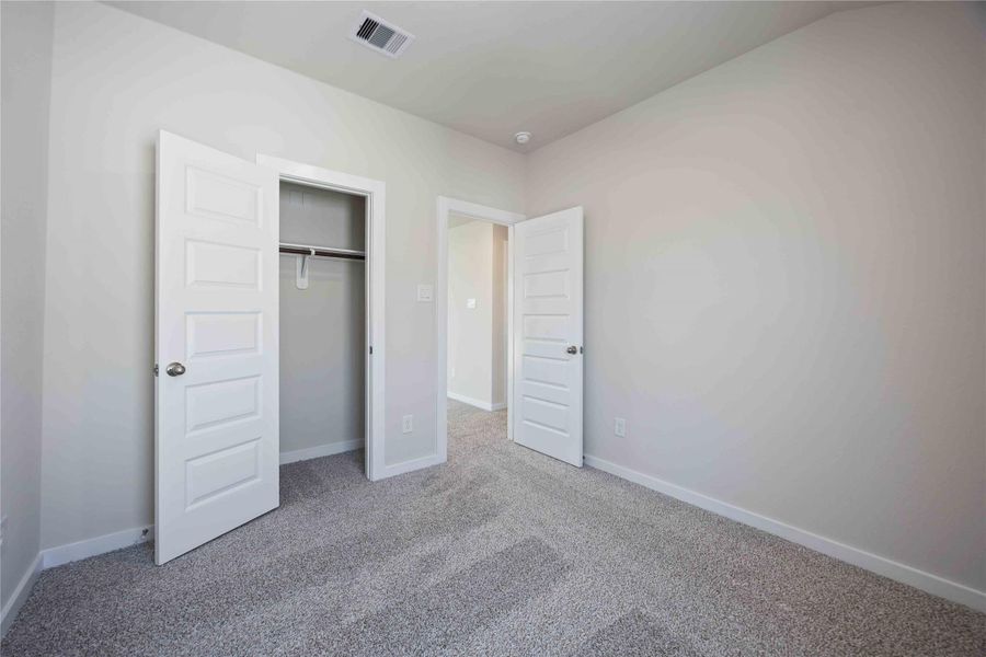 Spacious, unfurnished interior of a new home in The Villages at Westpointe, Dayton (Image 21).