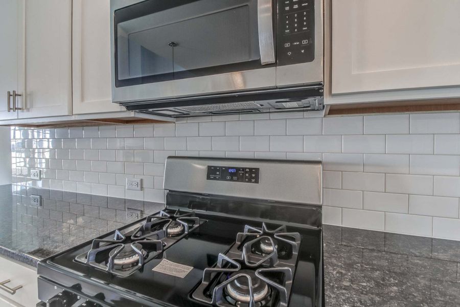 Representative furnished interior of a home built from the Rivermist by Caviness & Cates Communities in Maggie Way, Wendell (Image 210).