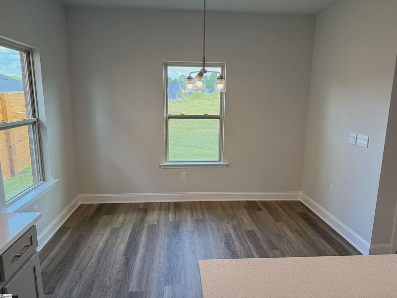 Spacious, unfurnished interior of a new home in Bracken Woods, Piedmont (Image 15).