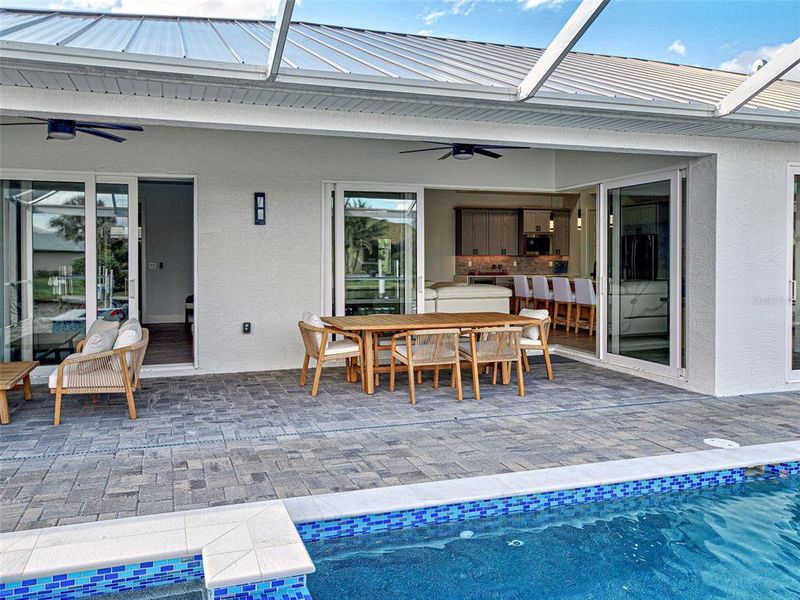 Exterior details and patio area of a home in , Port Charlotte (Image 23).