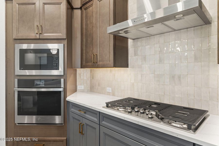 Close-up of interior finishes inside a home in Seven Pines 50' Rear Entry, Jacksonville (Image 21).