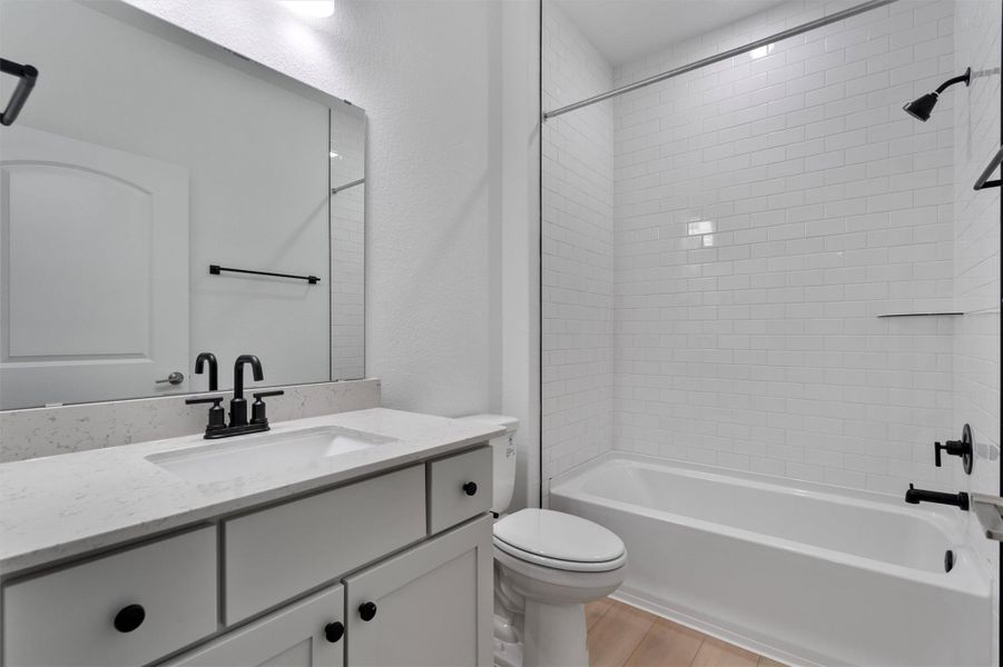 Furnished interior view inside a new home in Sun City Texas, Georgetown (Image 14).