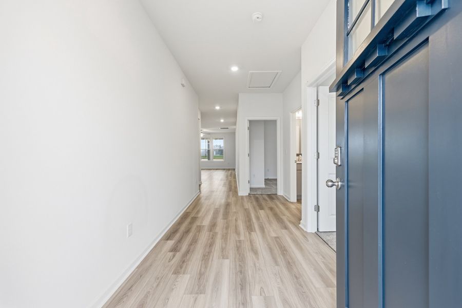 Representative unfurnished interior of a home built from the Bailey II by Great Southern Homes in Southbridge, Sumter (Image 80). Representative unfurnished interior of a home built from the Bailey II by Great Southern Homes in Southbridge, Sumter (Image 80).