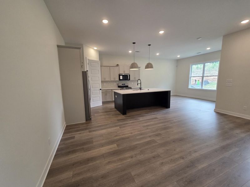Spacious, unfurnished interior of a new home in Twin Oaks, Oakland (Image 9). Spacious, unfurnished interior of a new home in Twin Oaks, Oakland (Image 9).